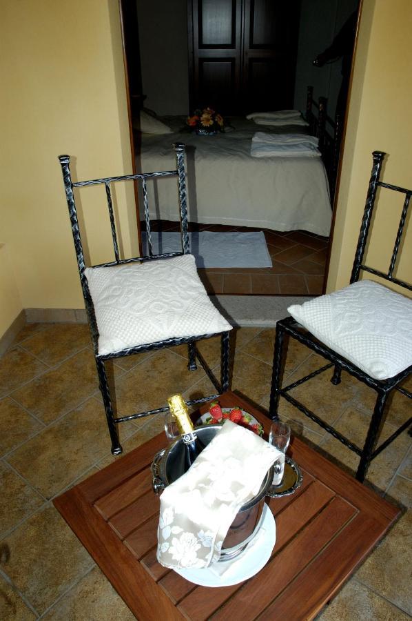 Il Quinto Moro Hotel Arbus Exterior photo